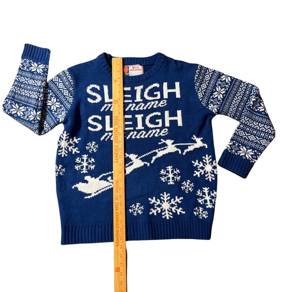 🎄 Sleigh My Name Sleigh My Name  🎶🎤💃🏼 Size Medium - Picture 4 of 5